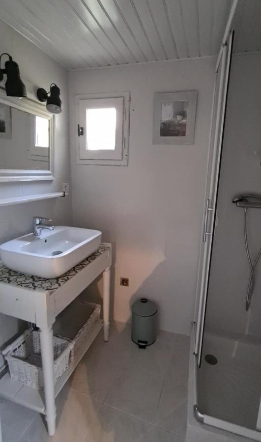 Gite De La Chateldonnaise Bagian luar foto